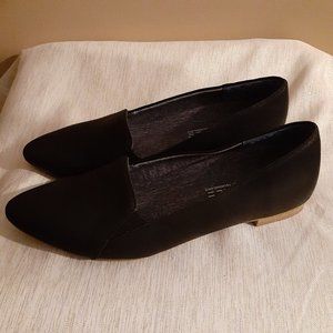 Dr. Scholl’s Anyways Black Pointed Toe Flats 9.5M